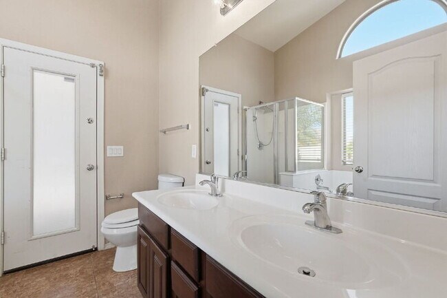 Building Photo - 40310 W Novak Ln