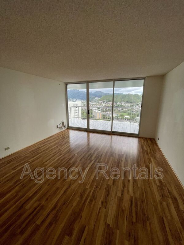 Building Photo - 1212 Nuuanu Ave
