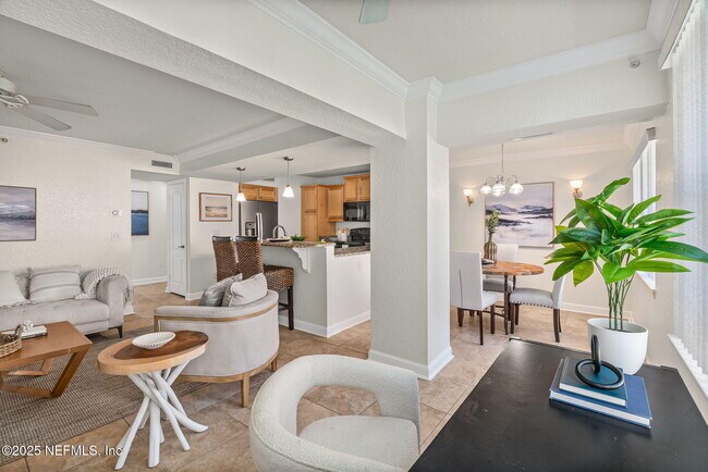 Building Photo - 108 Laguna Villa Blvd