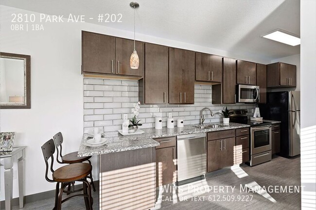 Building Photo - 2810 Park Ave