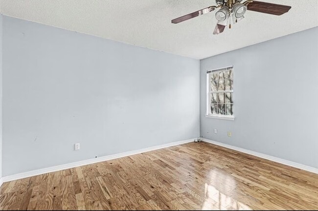 Building Photo - 6474B Cedar Bend Ct