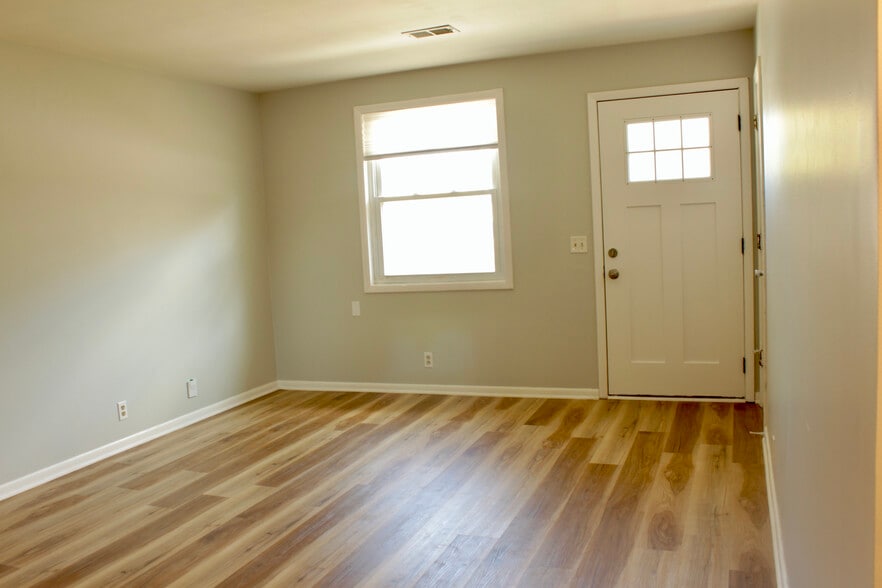 New Luxury SPC Flooring Throughout - 1401 22nd Ave N