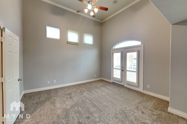 Building Photo - 1609 Summer St
