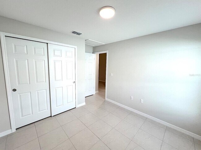 Building Photo - 111 Rolling Sands Dr