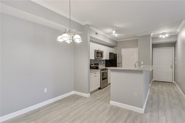 Building Photo - 5614 Pinnacle Heights Cir
