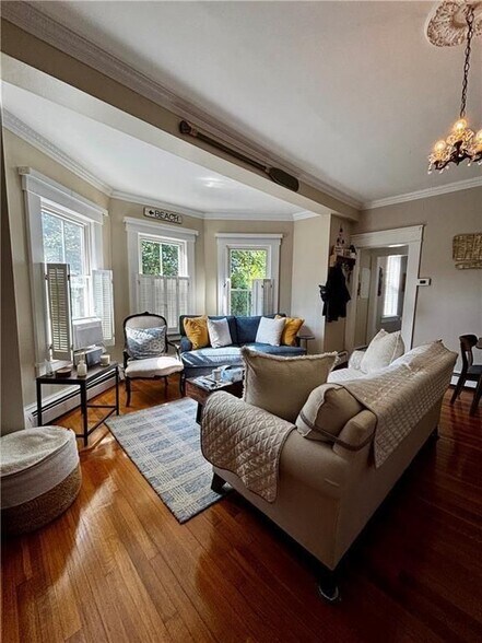 Building Photo - 51 Annandale Rd