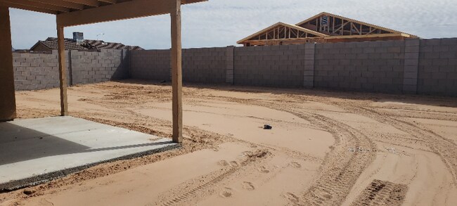 Building Photo - 7809 E 45th Ln