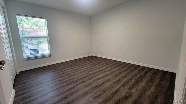 Building Photo - 7486 N Galena Ave
