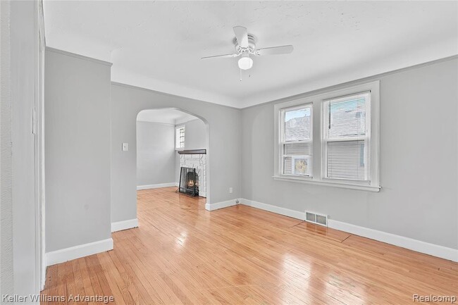 Building Photo - 1524 Cicotte Ave