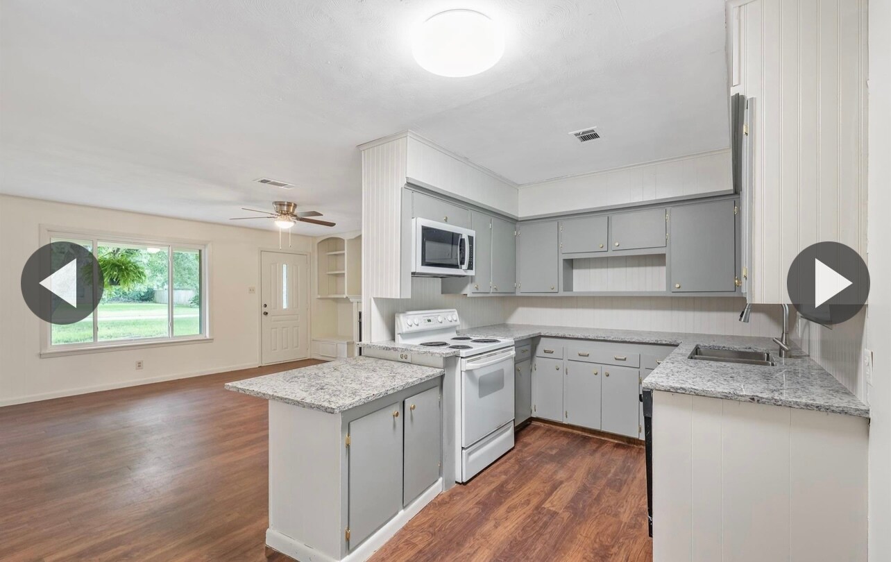 Building Photo - 417 Polly St