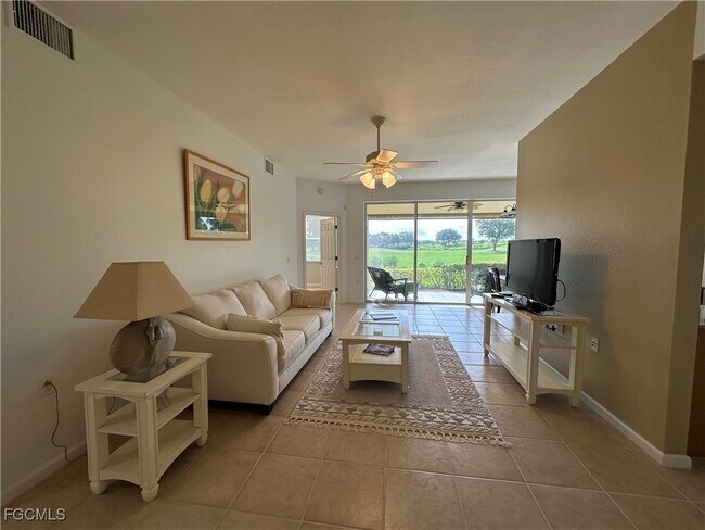Building Photo - 3010 Meandering Way