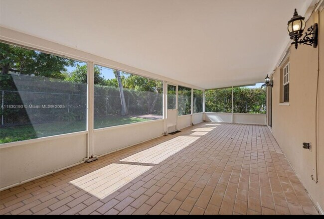 Building Photo - 9034 SW 163rd Terrace
