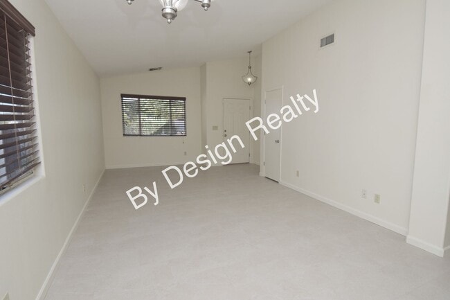 Building Photo - West Side - Rancho De Colinas- 3 Bed 2 Bath with Private Pool - Hillside & Mountain Views