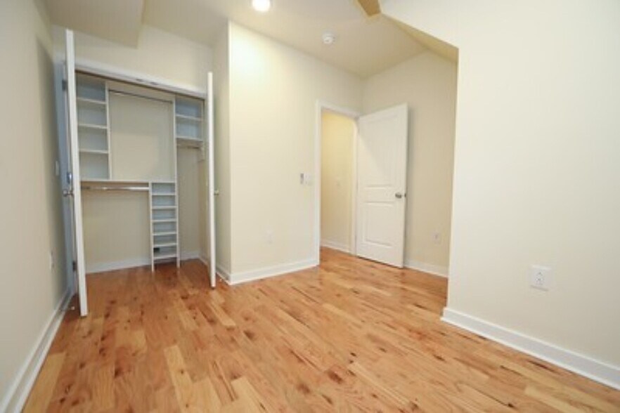 Building Photo - 1802 N Bouvier St