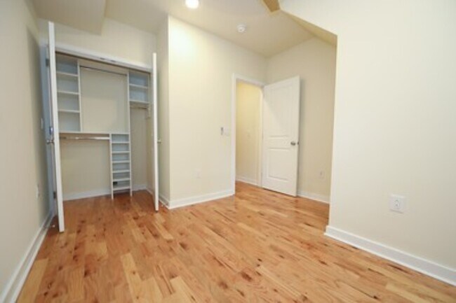 Building Photo - 1802 N Bouvier St