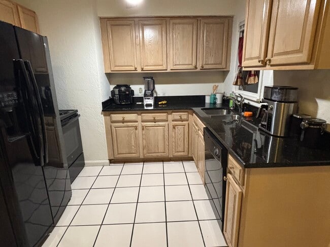 Building Photo - 2701 47th Ave N