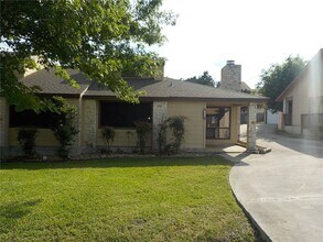 Building Photo - Ernest Properties 2 (295 Mooring Cir)