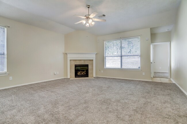 Primary Photo - 25630 Saddlebrook Village Dr