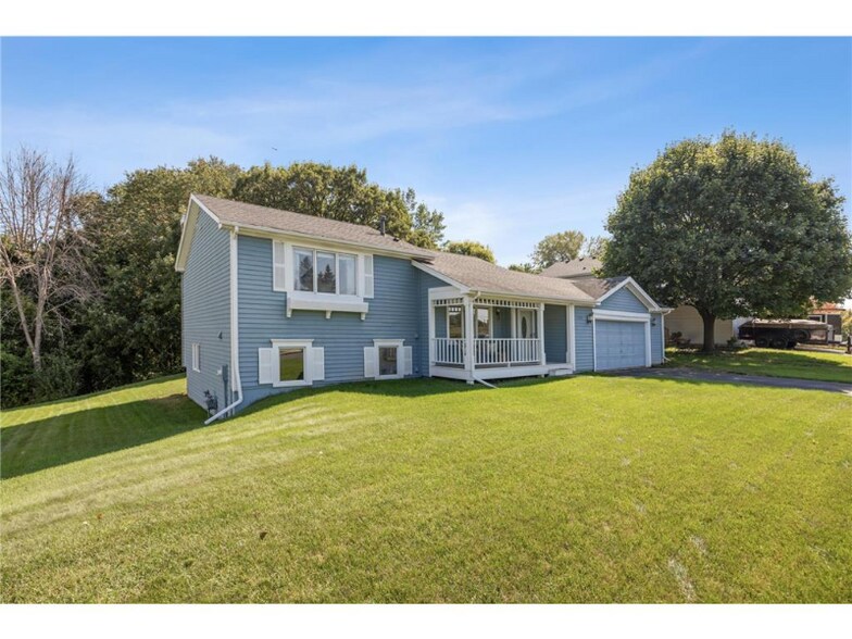 Building Photo - 4970 Boyd Ave