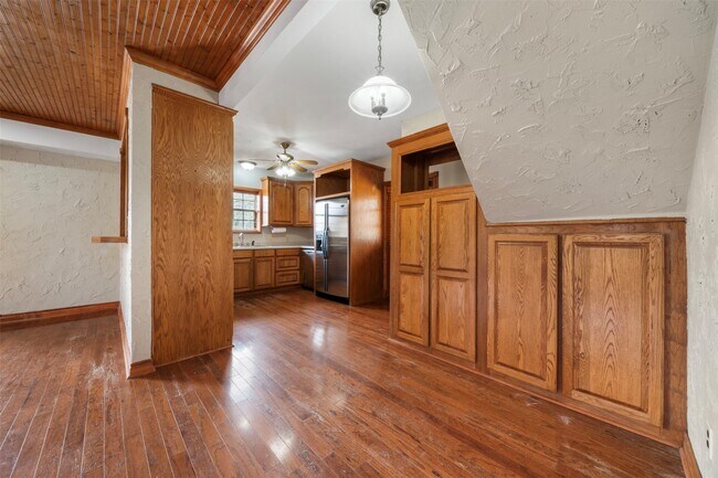 Building Photo - 33349 I-10