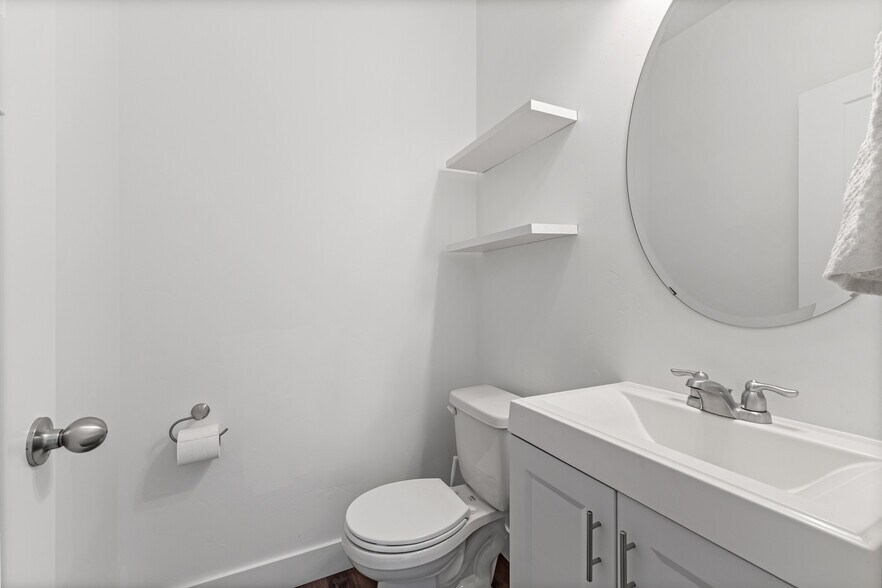 Main floor powder bath - 4877 E Silver Ridge Rd