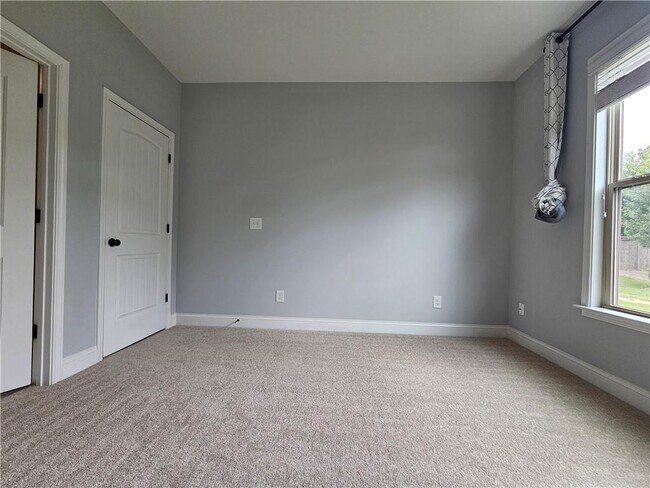 Building Photo - 3218 Leyden Ct