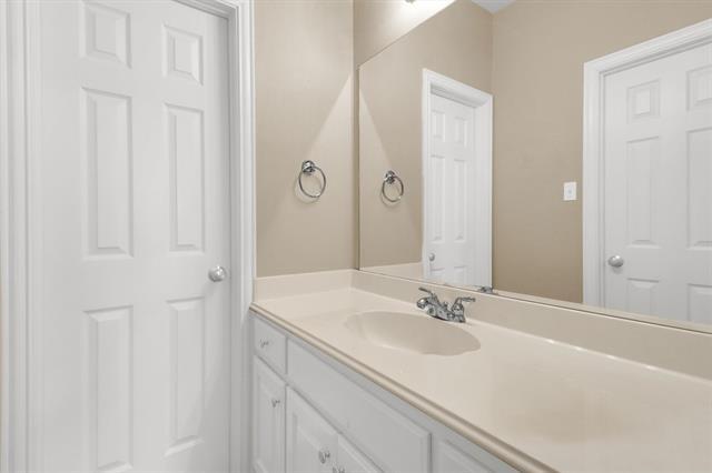 Building Photo - 7416 Hillshire Ln