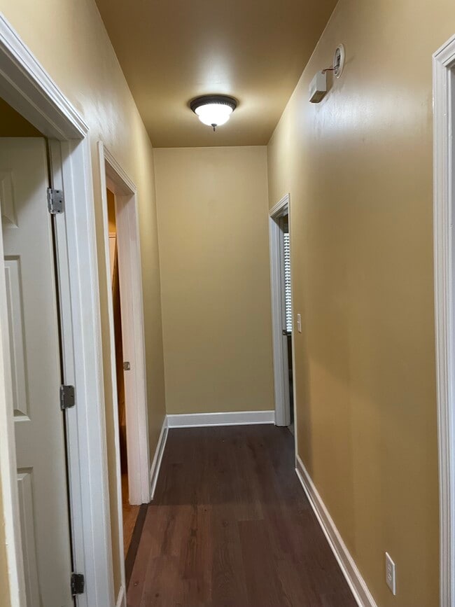 Building Photo - 364 Split Rail Dr