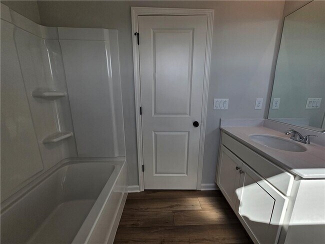 Building Photo - 3250 Willow Glade Trl