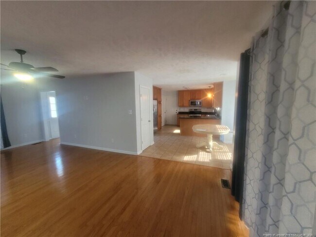 Building Photo - 3320 Benson Pl