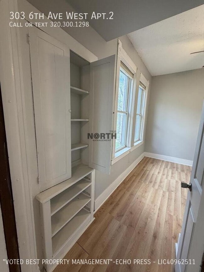 Building Photo - 303 6th Ave W