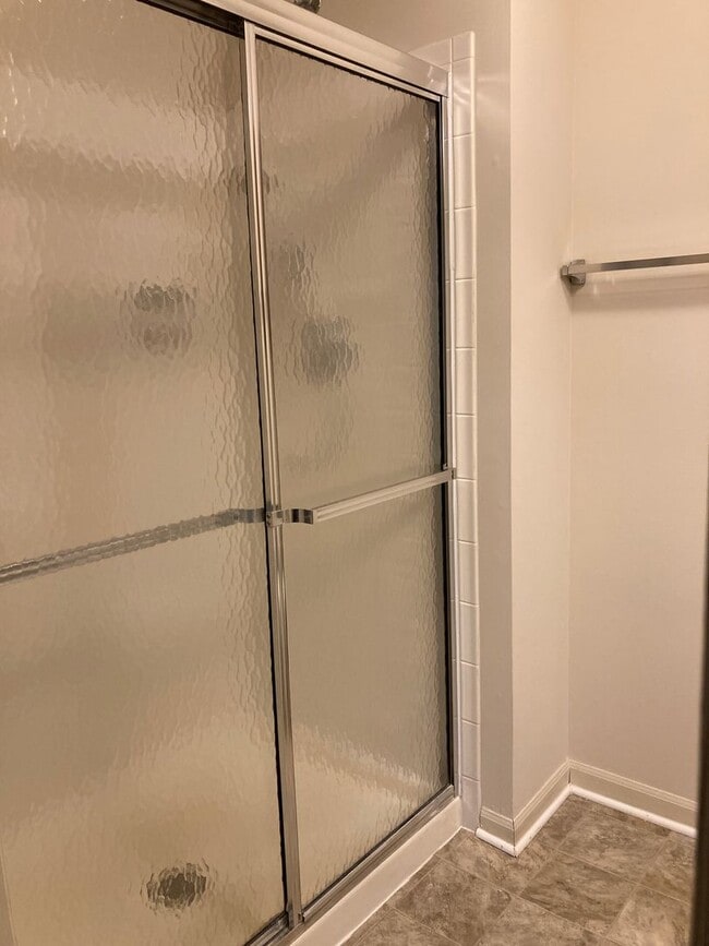 Building Photo - Beautiful 2 bedroom 2 bathroom First Floor Condo in Bel Air