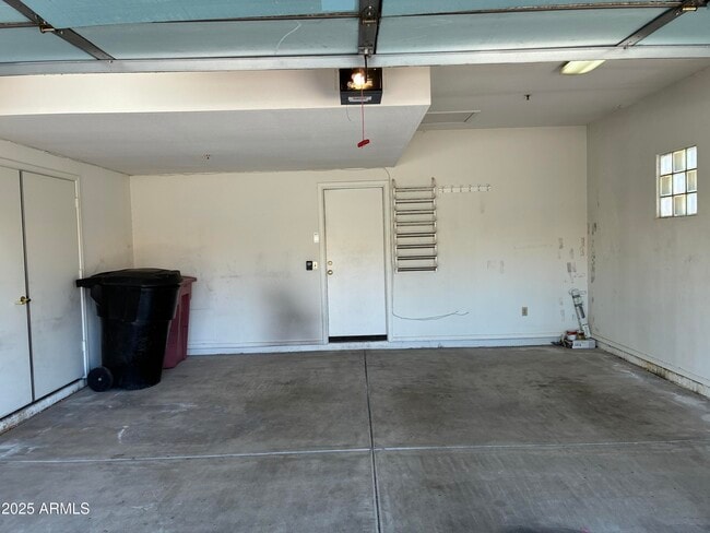 Building Photo - 7891 E Desert Cove Ave