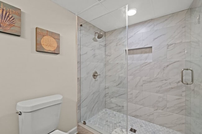 Building Photo - 17155 FL-30