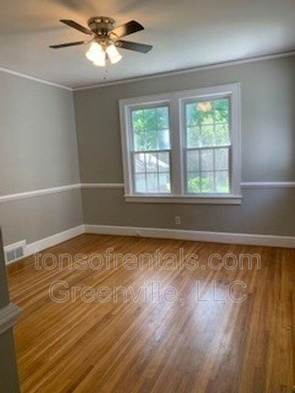 Building Photo - 8861 Warren H Abernathy Hwy