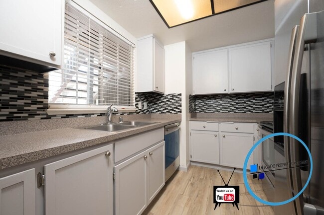 Building Photo - Benicia! Large remodeled 2bedroom condo