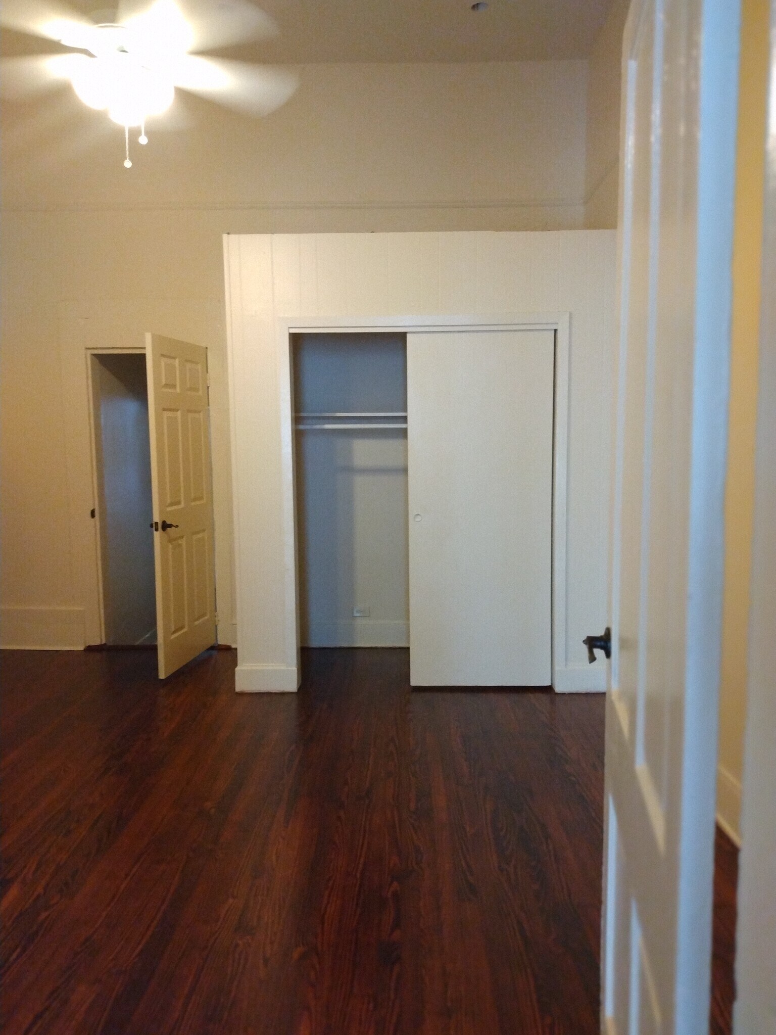 Building Photo - 3111 Magazine St