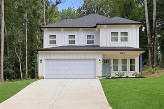 Building Photo - 2884 Thompson Cir