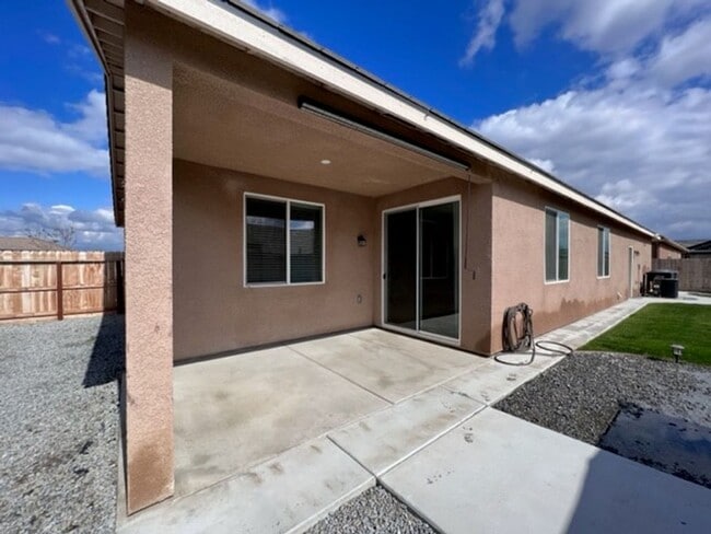 Building Photo - Coming Soon!