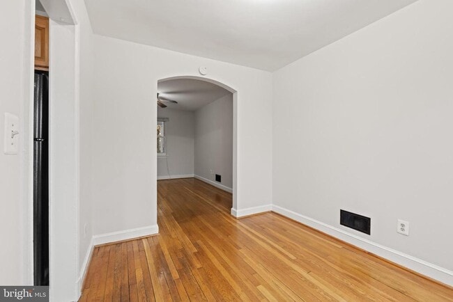 Building Photo - 340 Wesmond Dr