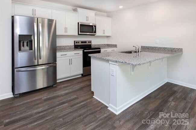 Building Photo - 5159 Hyrule Dr