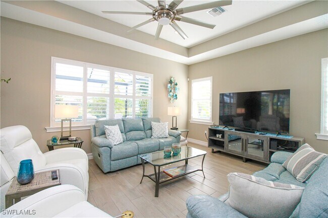 Building Photo - 14849 Windward Ln