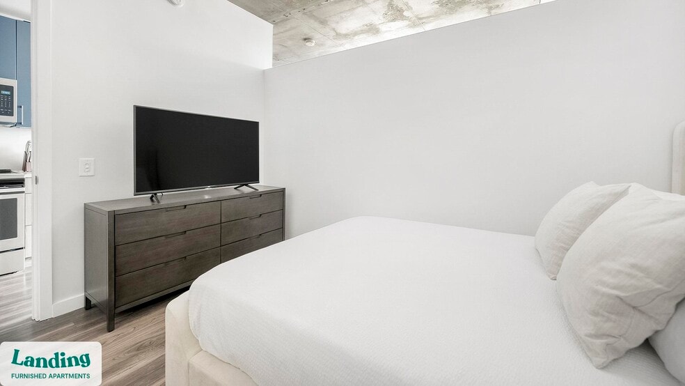 Building Photo - 2010 West End Ave