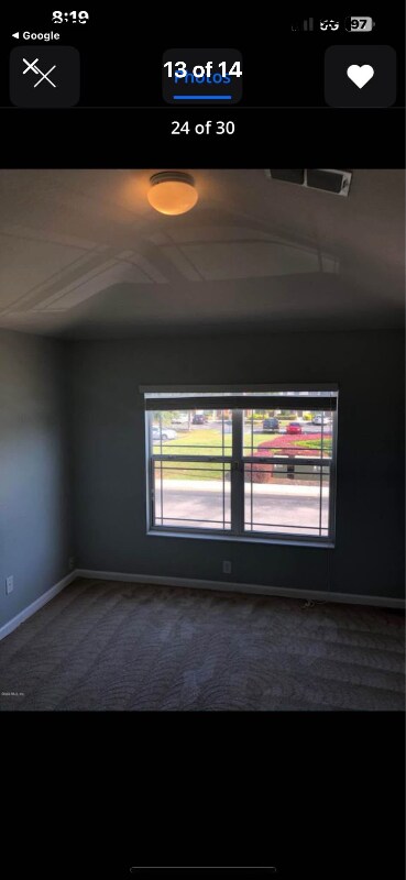 Building Photo - 4404 SW 49th Ave