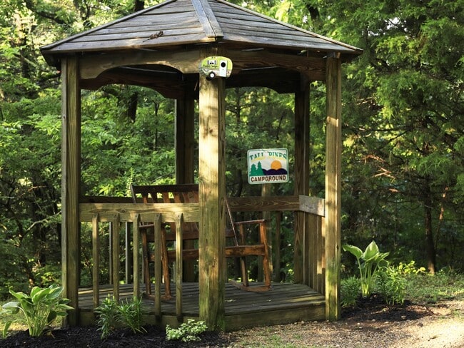 Building Photo - 5558 State Hwy 265