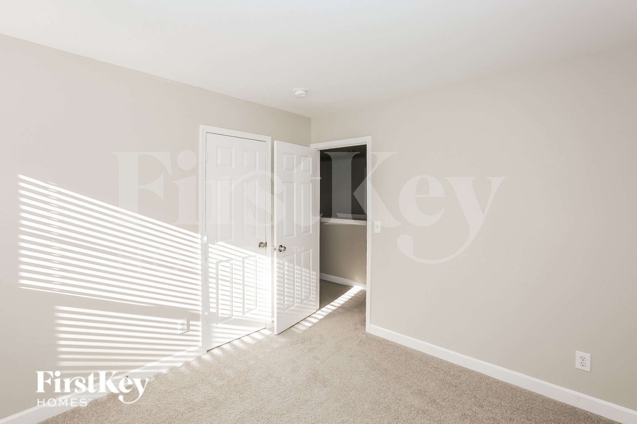 Building Photo - 1011 Bridleside Dr