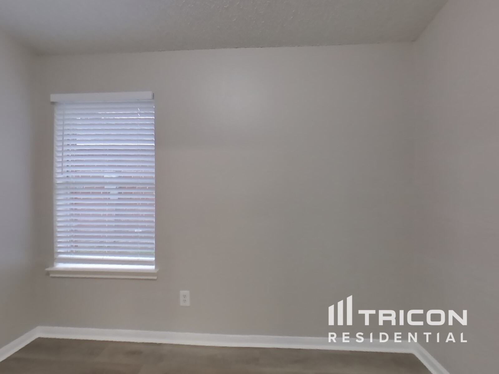 Building Photo - 3139 Boynton Dr