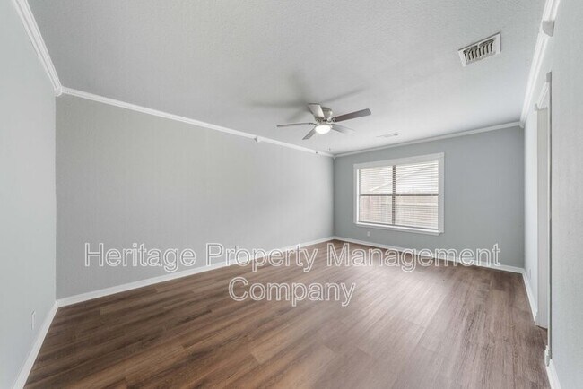 Building Photo - 8778 Serene Ridge Dr