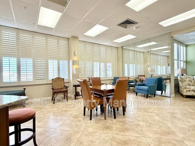 Building Photo - 3047 S Atlantic Ave