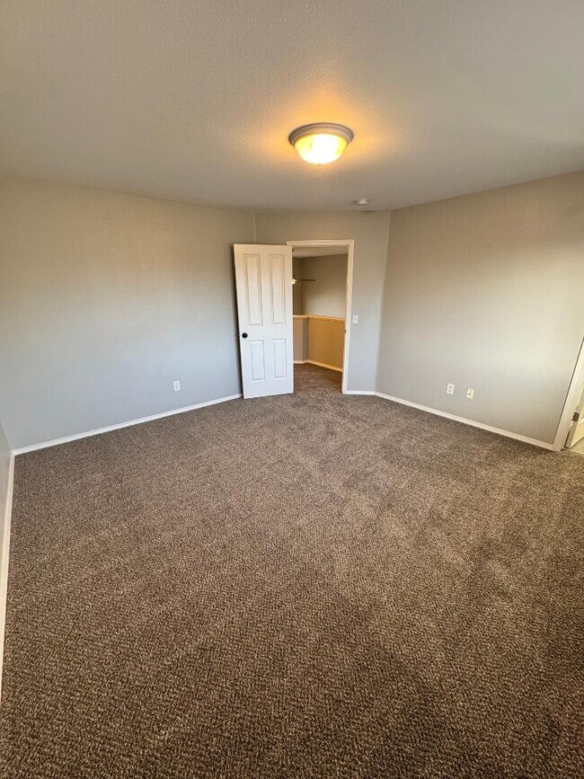 Building Photo - 5561 S Caper Pl